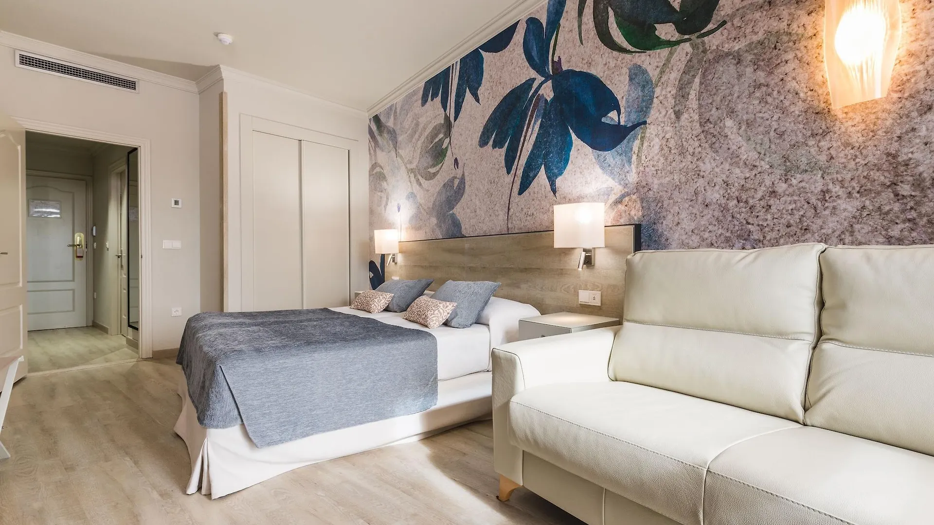 Salles Hotel Malaga Centro 4*,  Spain